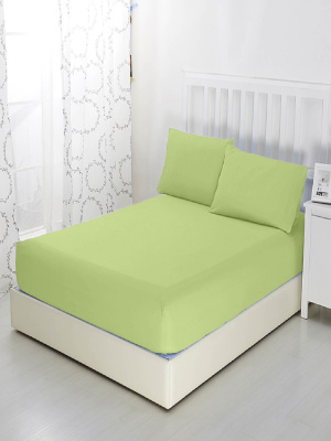 Простыня трикотажная на резинке салатовый